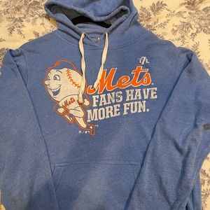 The 7 Line Mets hoodie